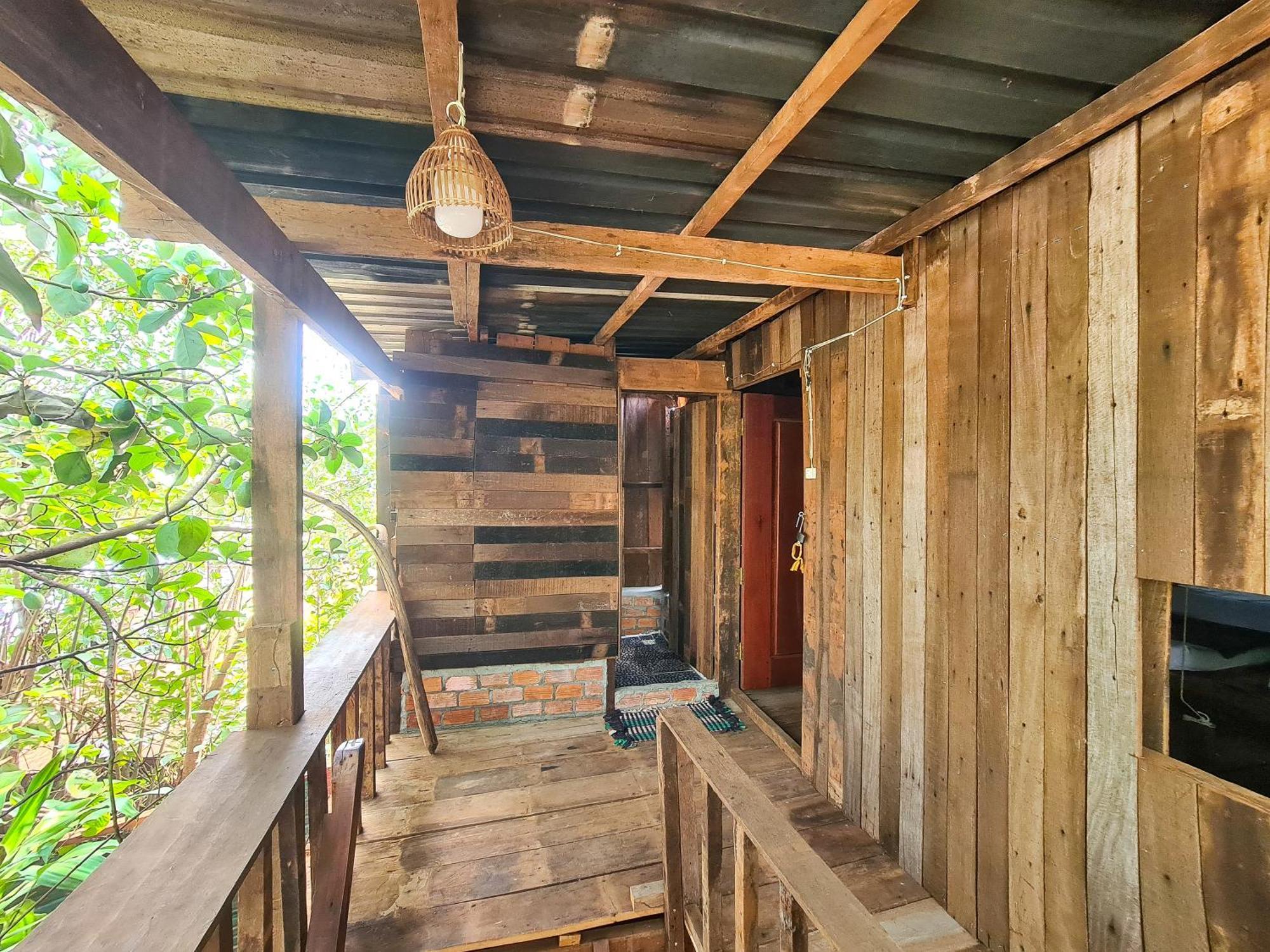Ratanakiri Homestay & Jungle Trek Banlung Εξωτερικό φωτογραφία