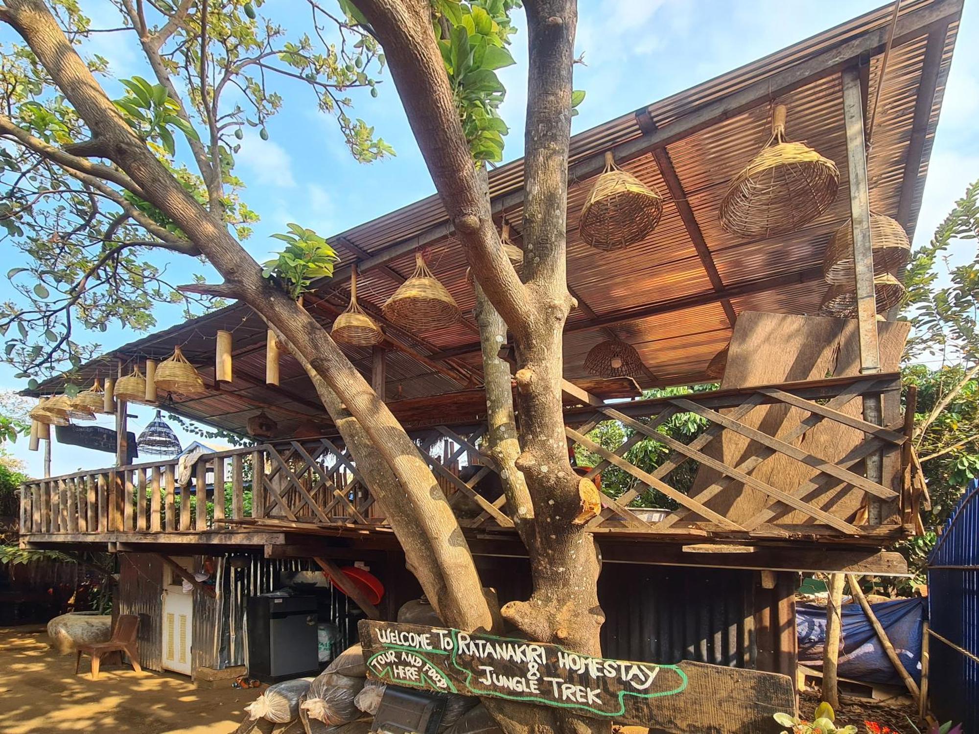 Ratanakiri Homestay & Jungle Trek Banlung Εξωτερικό φωτογραφία